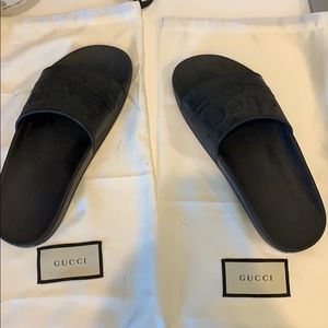Black USED Gucci Slides